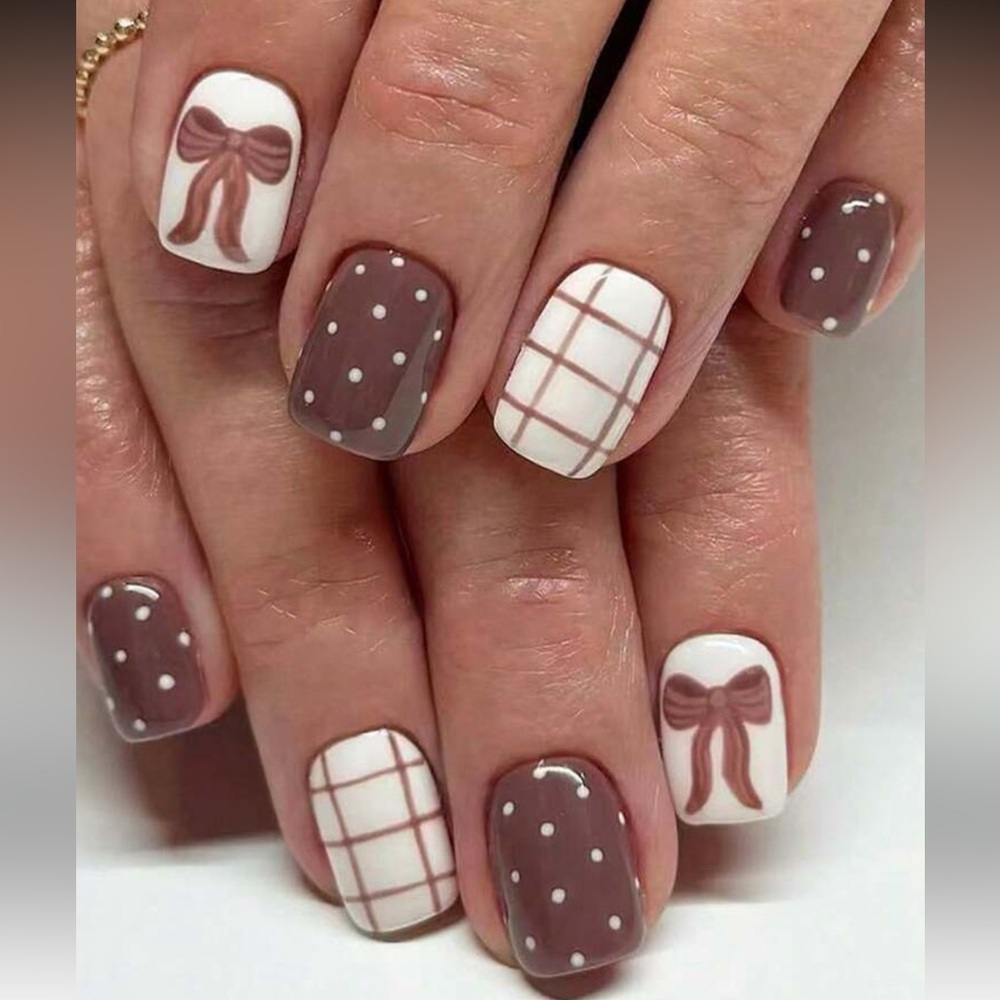 Coquette Glam Brown & White Polka Dot Press On Nail Set NEW 🏷️